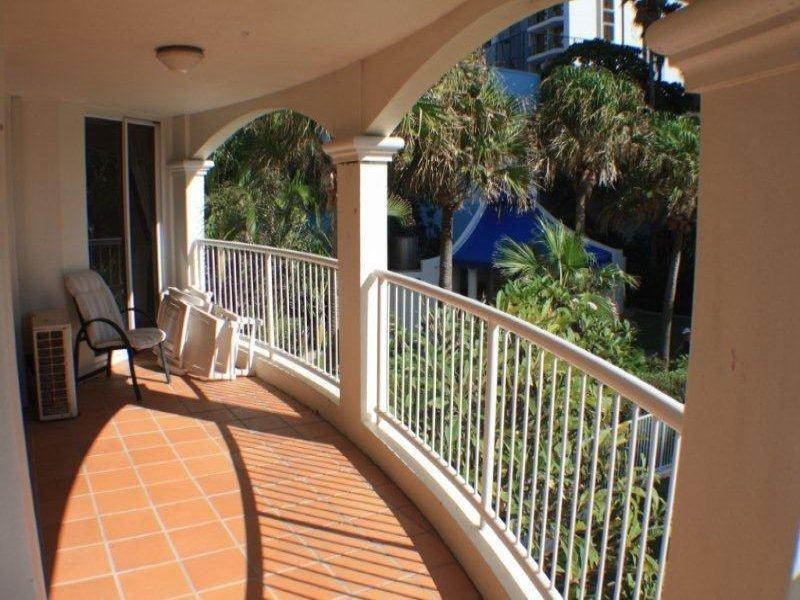 9/7 Elkhorn Avenue, Surfers Paradise QLD 4217