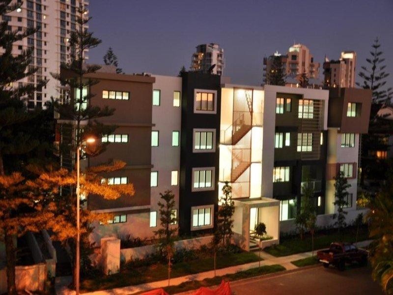 3 Beach Parade, Surfers Paradise QLD 4217