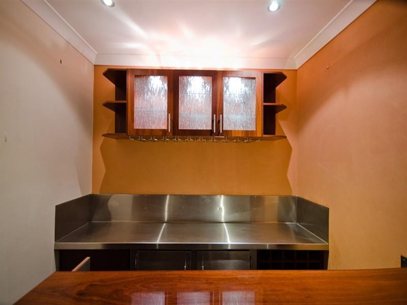 22 Wildwood Court, Surfers Paradise QLD 4217