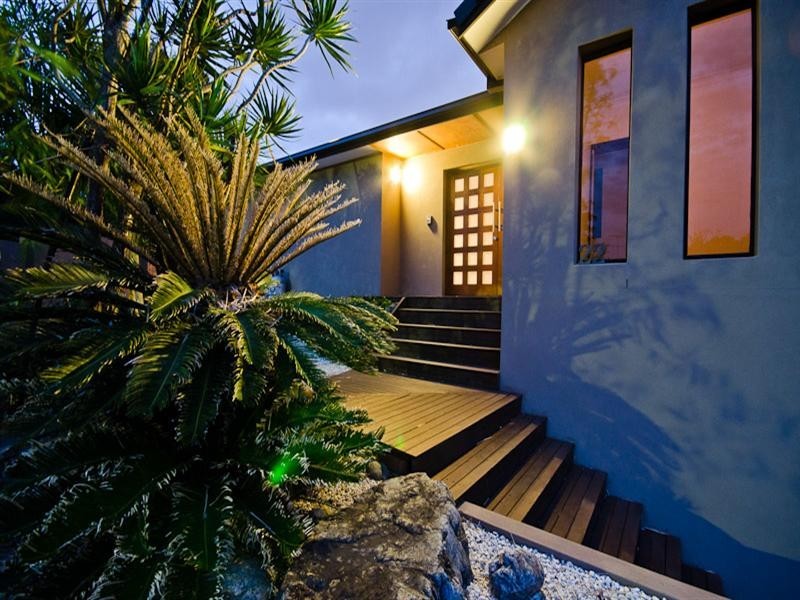 22 Wildwood Court, Surfers Paradise QLD 4217