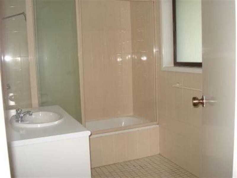 11/22 Wharf Road, Surfers Paradise QLD 4217