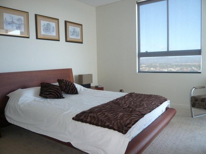 67/2894 Gold Coast Highway, Surfers Paradise QLD 4217