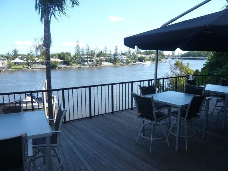 67/2894 Gold Coast Highway, Surfers Paradise QLD 4217