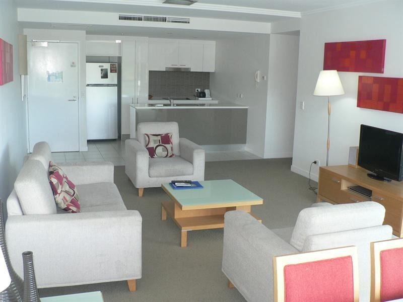 2308 Freshwater Point, Broadbeach QLD 4218