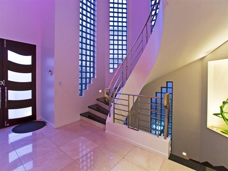 24 Nicklaus Court, Lakelands Estate, Merrimac QLD 4226