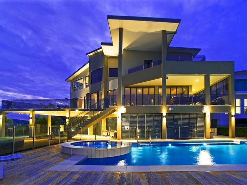 24 Nicklaus Court, Lakelands Estate, Merrimac QLD 4226