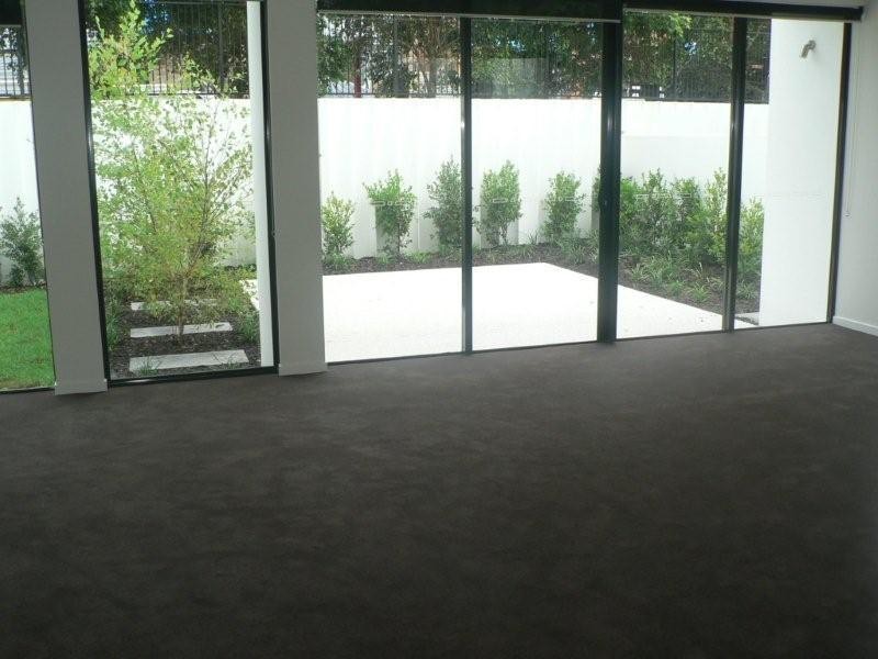 10005 The Boulevard, Benowa QLD 4217