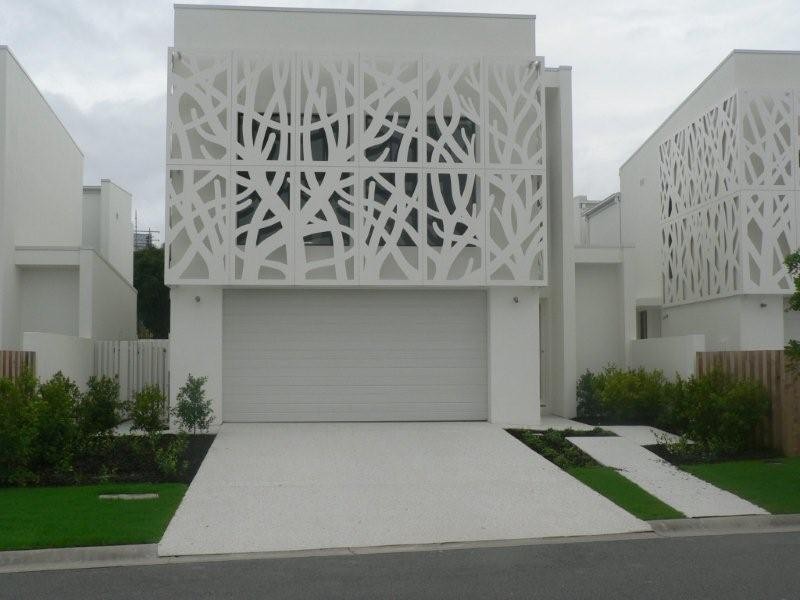 10005 The Boulevard, Benowa QLD 4217