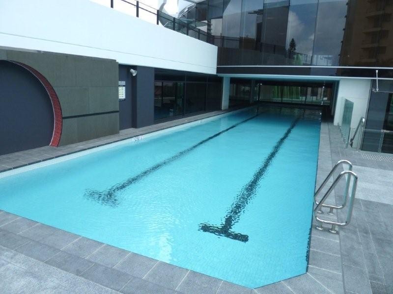 20605 4 Charles Avenue, Broadbeach QLD 4218