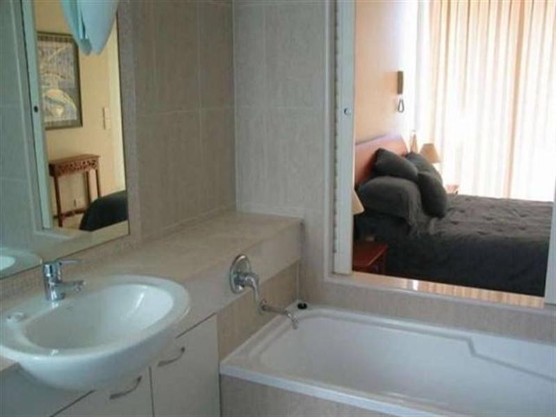 406/1 Twenty First Avenue, Palm Beach QLD 4221