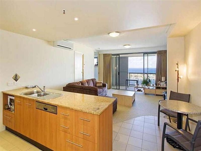 292/105 Scarborough Street, Southport QLD 4215