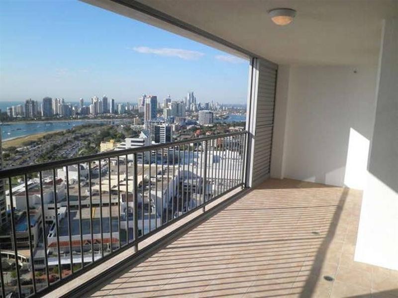 292/105 Scarborough Street, Southport QLD 4215