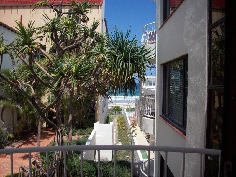 14/28 Old Burleigh Road, Surfers Paradise QLD 4217