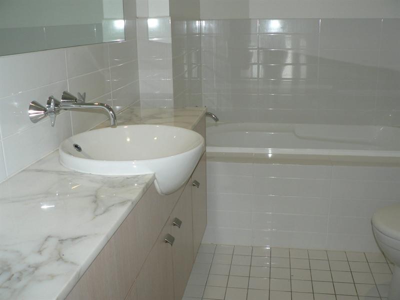 17/255 Varsity Parade, Varsity Lakes QLD 4227