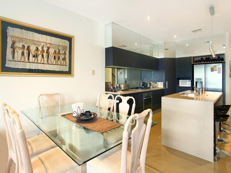 5/5019 Emerald Island Drive, Carrara QLD 4211