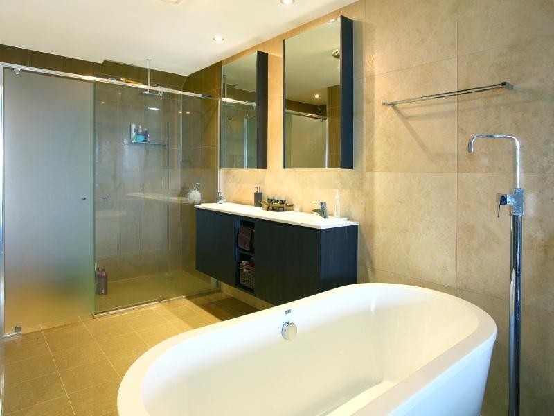 5/5019 Emerald Island Drive, Carrara QLD 4211