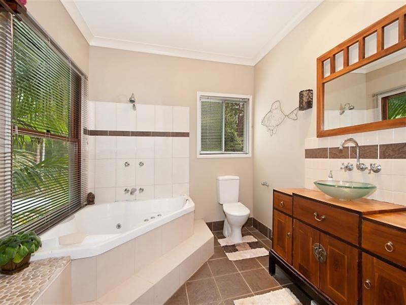 68 Petsch Creek Road, Tallebudgera Valley QLD 4228