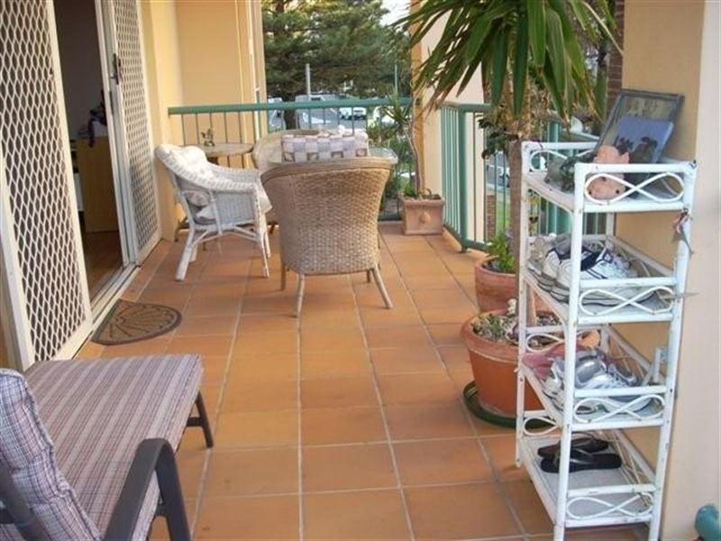 3/99 Old Burleigh, Broadbeach QLD 4218