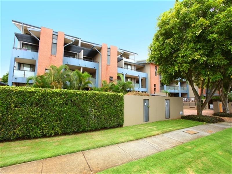 13/20 Illawong Street, Surfers Paradise QLD 4217