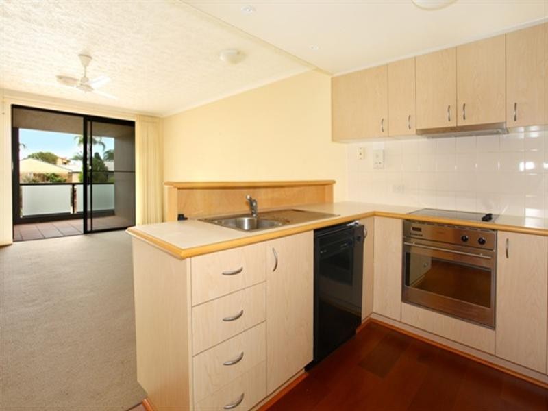 13/20 Illawong Street, Surfers Paradise QLD 4217