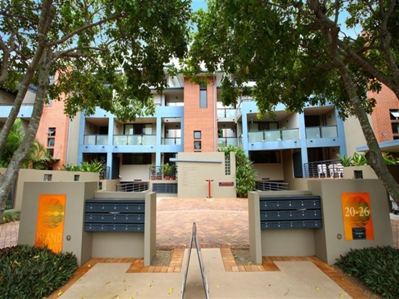 13/20 Illawong Street, Surfers Paradise QLD 4217