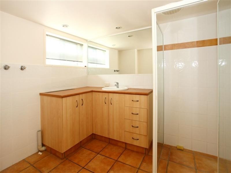 5/18 Tarcoola Crescent, Surfers Paradise QLD 4217