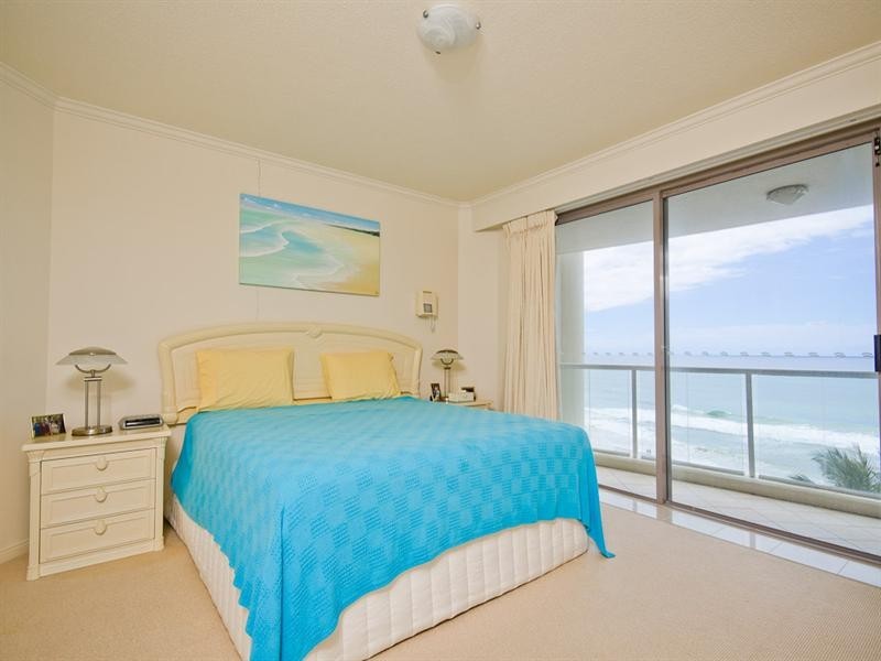 8B ‘La Sabbia’. 74 Old Burleigh Road, Surfers Paradise QLD 4217