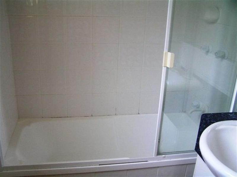 20/14 Spendelove Avenue, Southport QLD 4215