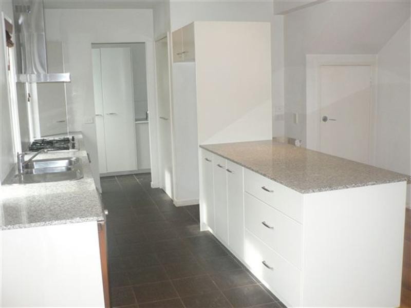 1/88 Falconer Street, Southport QLD 4215