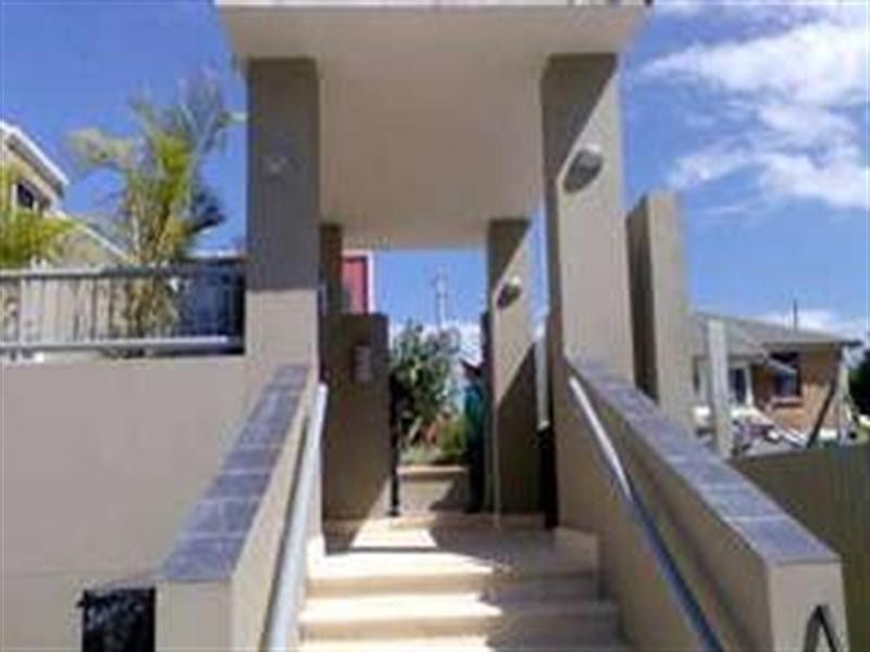 26/6-10 Rose Street, Southport QLD 4215