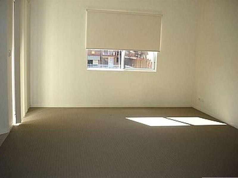 26/6-10 Rose Street, Southport QLD 4215