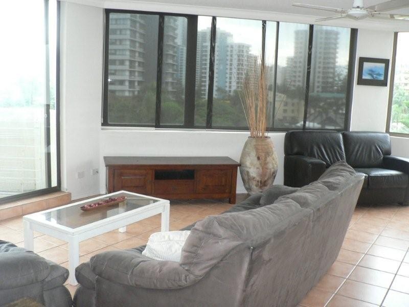 15/2916 Gold Coast Highway, Surfers Paradise QLD 4217