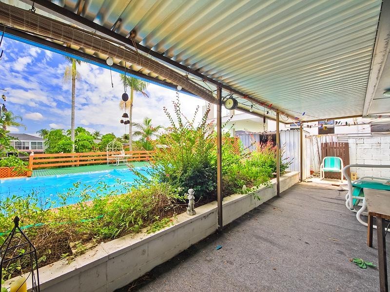 5 Sarasota Key, Broadbeach Waters QLD 4218