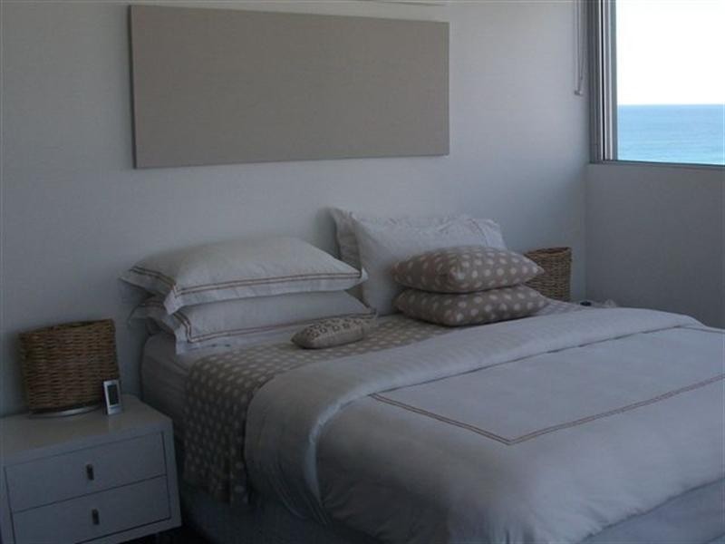 1401/159 Old Burleigh Road, Broadbeach QLD 4218