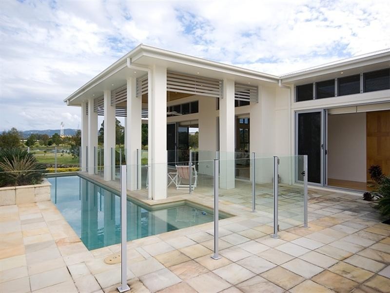 1029 Lakeview Terrace, Benowa QLD 4217