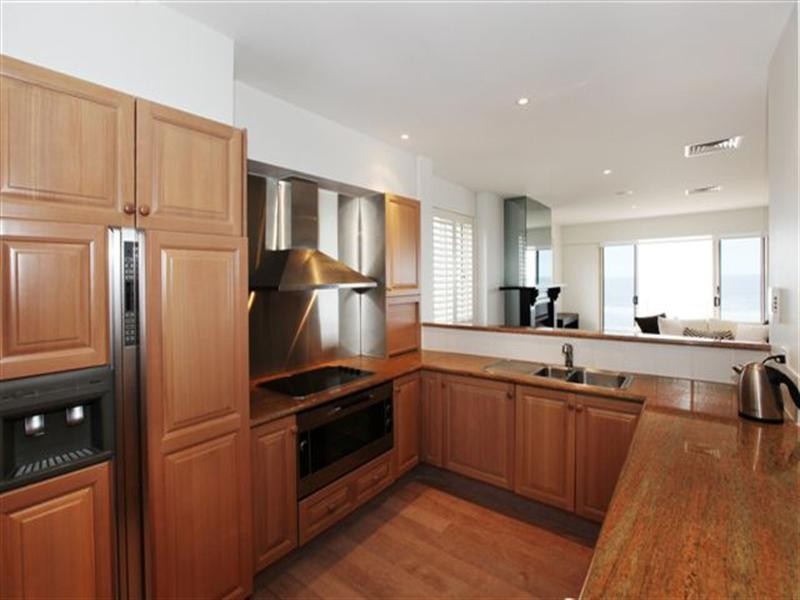 51 Hedges Avenue, Mermaid Beach QLD 4218