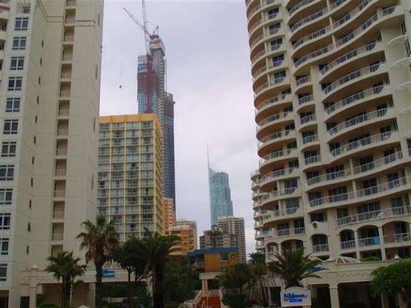 3/3 View Street, Surfers Paradise QLD 4217