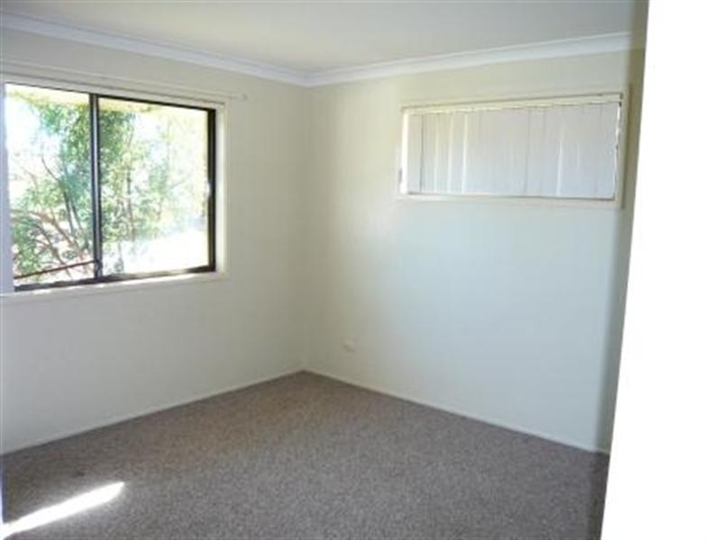 1/8 Peacock Place, Burleigh Waters QLD 4220