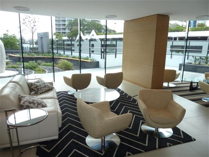 4402 Charles Avenue ‘The Oracle”, Broadbeach QLD 4218