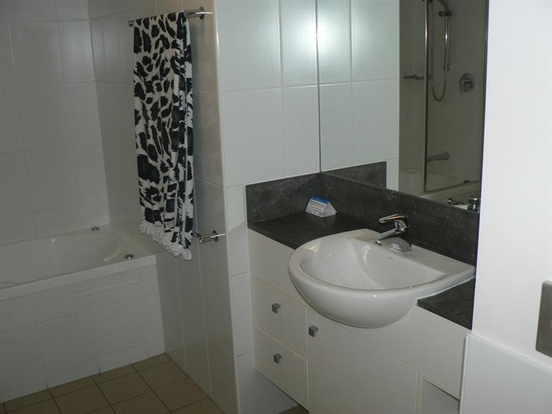 1807 Broadbeach On The Park, Broadbeach QLD 4218