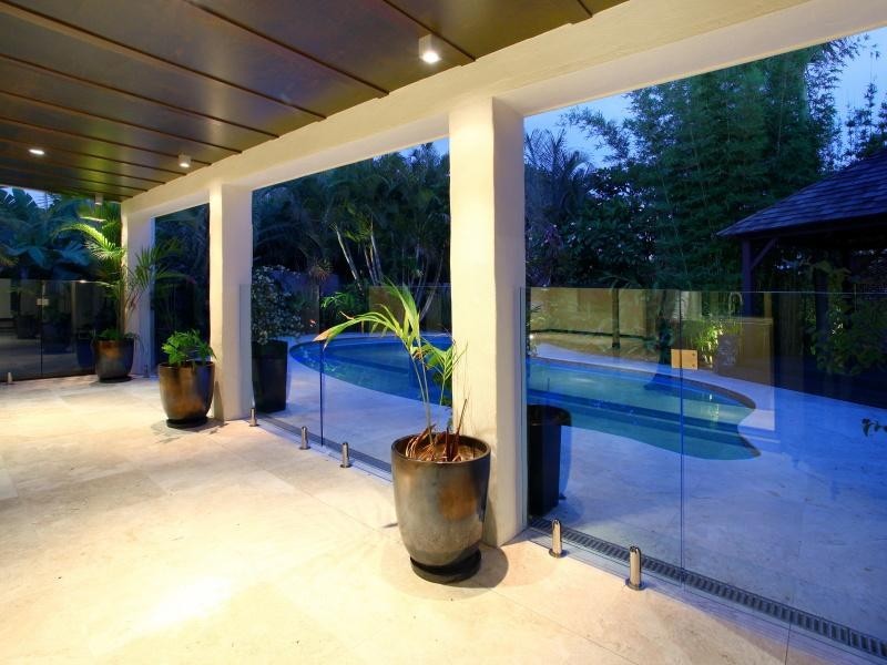 30 Remo Street, Isle Of Capri QLD 4217