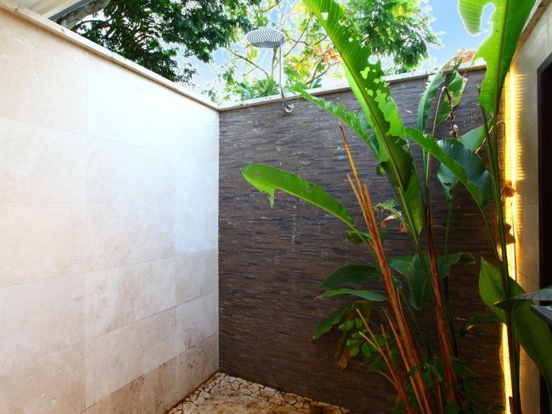 30 Remo Street, Isle Of Capri QLD 4217