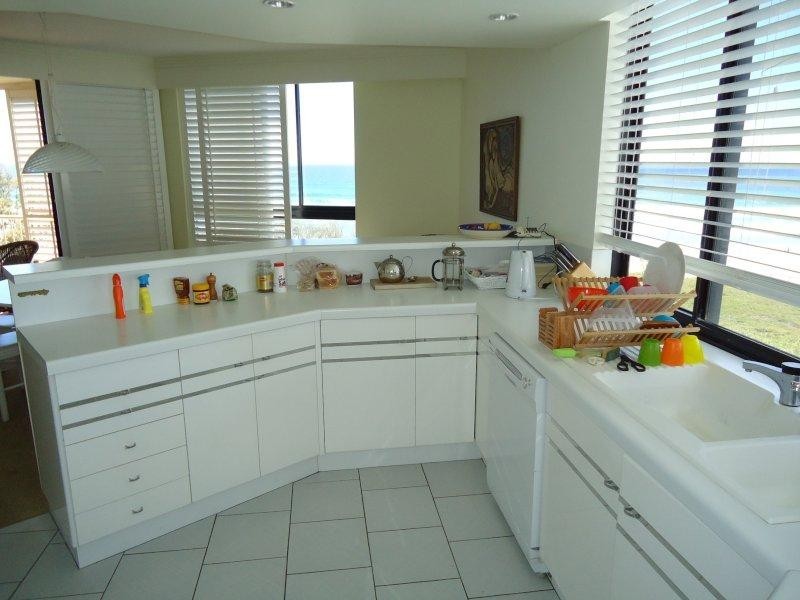 4 ‘On The Park’ 255 Hedges Avenue, Mermaid Beach QLD 4218