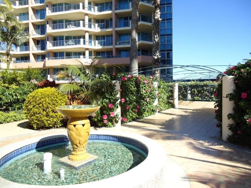 65 ‘Oceana’ 100 Old Burleigh Road, Broadbeach QLD 4218
