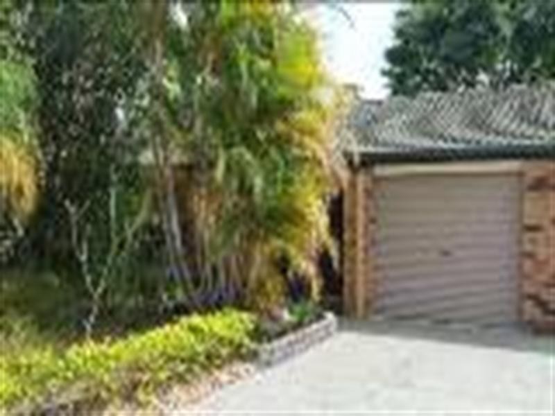 1/9 Coleridge Court, Nerang QLD 4211