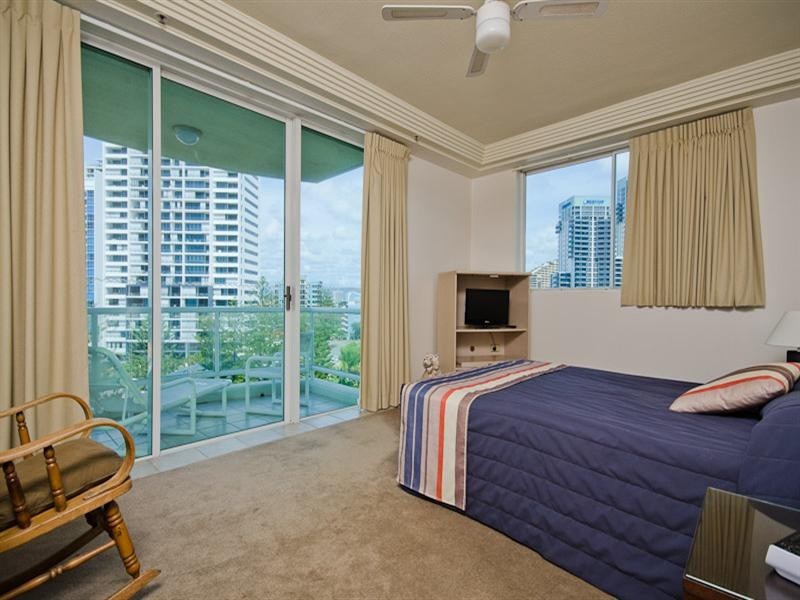 27 (6A) ‘Carmel by the Sea’ 177 Old Burleigh Road, Broadbeach QLD 4218