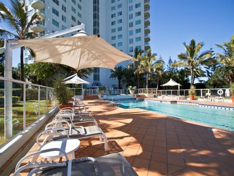 27 (6A) ‘Carmel by the Sea’ 177 Old Burleigh Road, Broadbeach QLD 4218