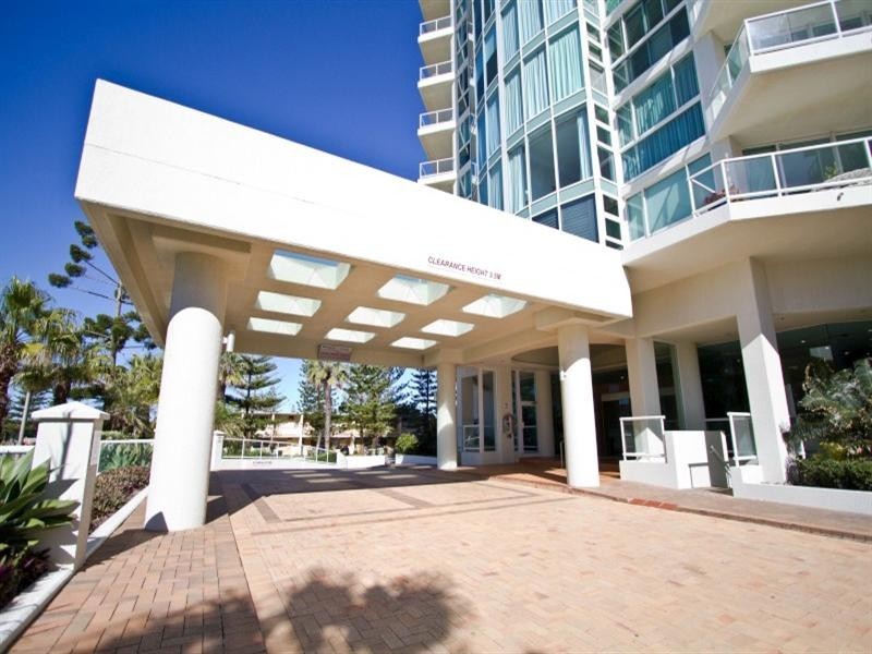 27 (6A) ‘Carmel by the Sea’ 177 Old Burleigh Road, Broadbeach QLD 4218