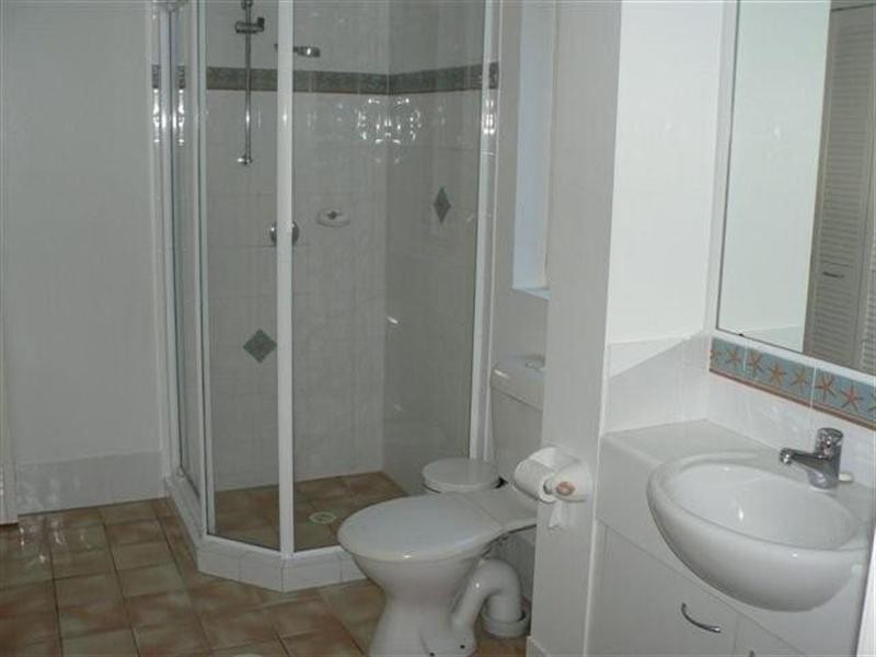 5/21 Peerless Avenue, Mermaid Beach QLD 4218