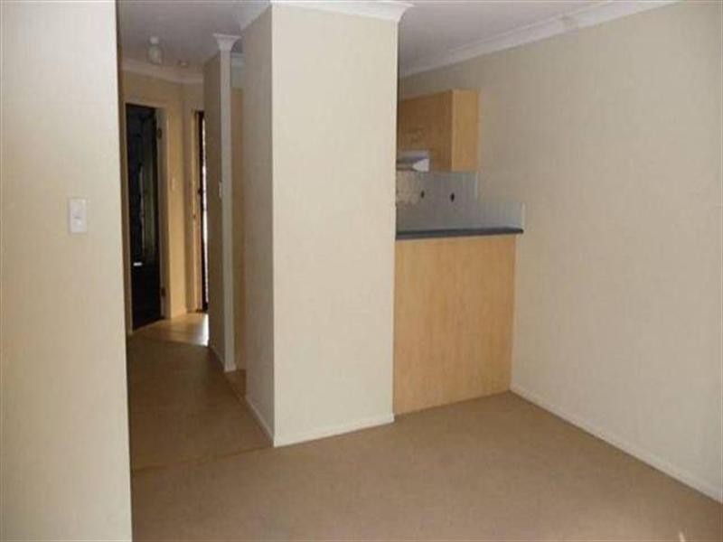 8/119 Pohlman Street, Southport QLD 4215